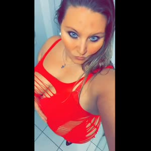 Les_dessous_deme MYM