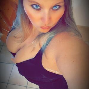Les_dessous_deme MYM