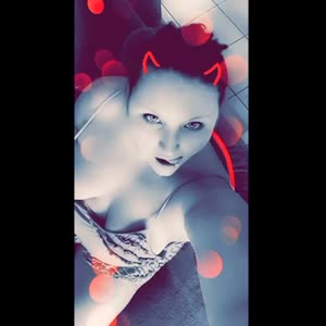 Les_dessous_deme MYM