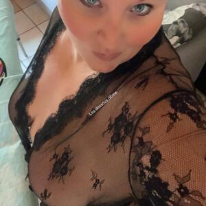 Les_dessous_deme MYM