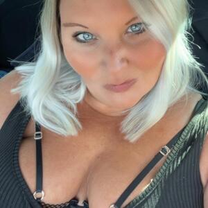 Les_dessous_deme MYM