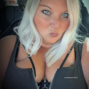 Les_dessous_deme MYM