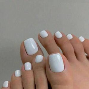 Les_petits_pieds_de_lolo MYM