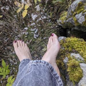 Les_pieds_de_Lunarya MYM