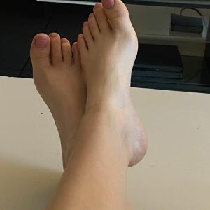 Lespiedsdekarla MYM