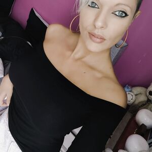 Lilaphoenixx MYM