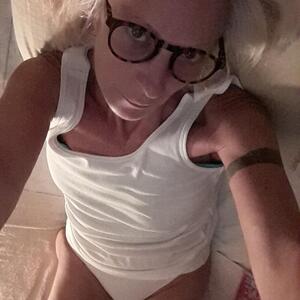 Lili1967 MYM