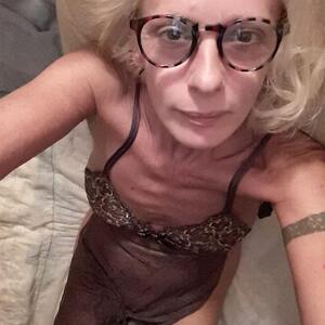 Lili1967 MYM