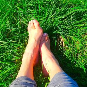 Lili_feet_1 MYM