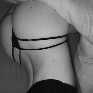 Lili_moon_ MYM