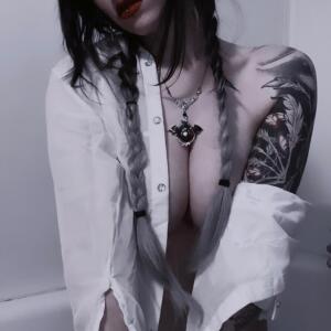 Liliith_bathory MYM