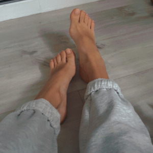 Lilo_feet MYM