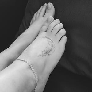 Lilou_footlove MYM