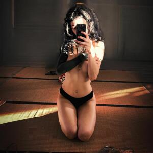 Lily_lilithe MYM