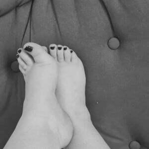 Lilysfeetx MYM