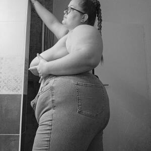 Lilysfeetx MYM