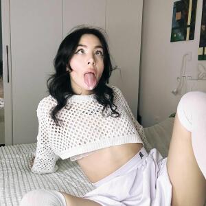 Lisa_jolie MYM