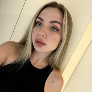 Little_irinamodelx MYM