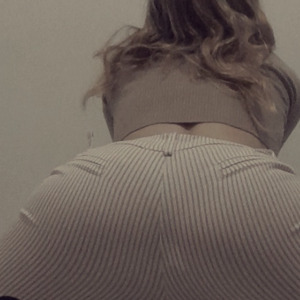 Littleboobs_62 MYM