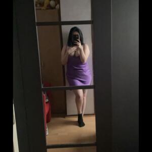 Littlebrunette18 MYM