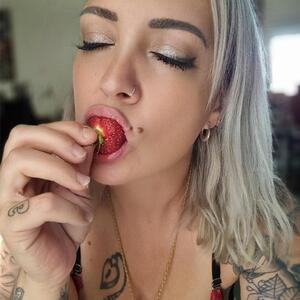 Lola_inked MYM