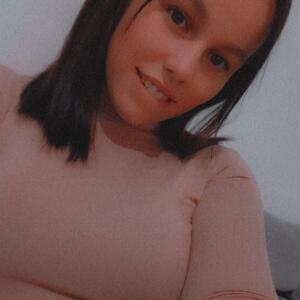 Lola_lande MYM