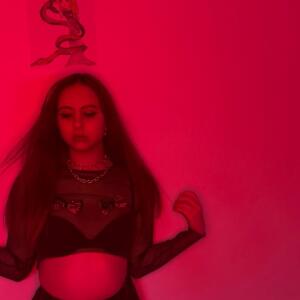 Lola_strip MYM