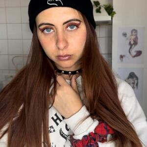 Lola_strip MYM