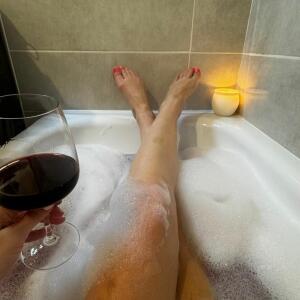 Lolafancyfeet MYM