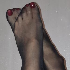 Lolafeet9 MYM
