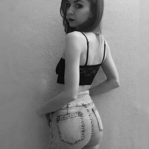 Loli-lucie MYM