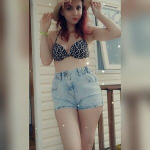 Loli-lucie MYM