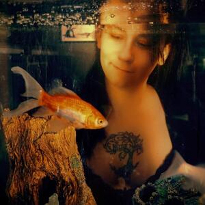 Lonely_model_of_darkness MYM
