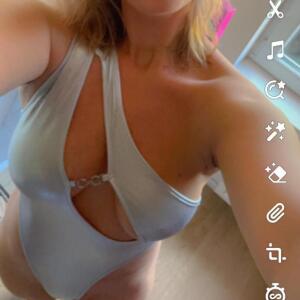 Look_me__ MYM