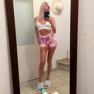 Louisabecker MYM