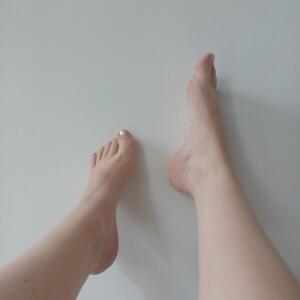 Louise-foot MYM