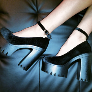 Louizzz_feet MYM