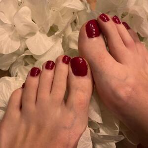 Lovefootlove MYM
