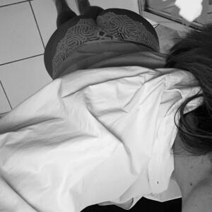 Lovelycharnell MYM