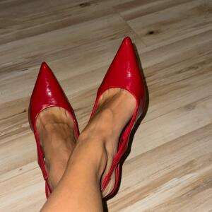 Lovelyfeetxxx MYM