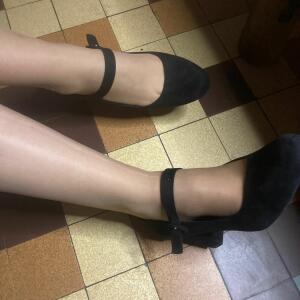 Luce_piedfeet MYM