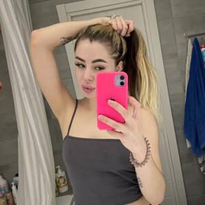 Lucie_rgt MYM