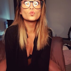 Ludmila_vontease MYM