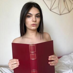 Luna_03 MYM
