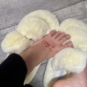 Luxwritefeet MYM