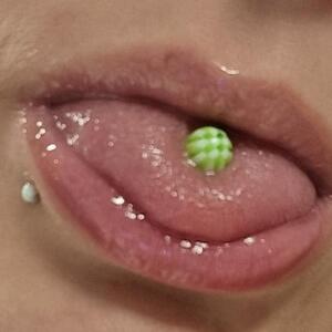 Lyana_69 MYM