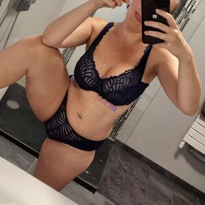 Lyana_69 MYM