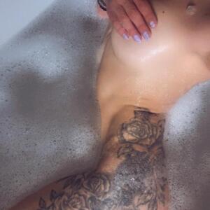 Lyla974 MYM