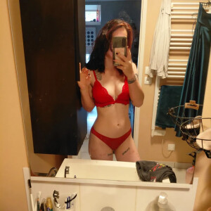 Madame_selena MYM