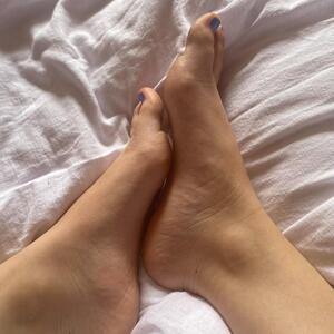 Mandy_feet MYM